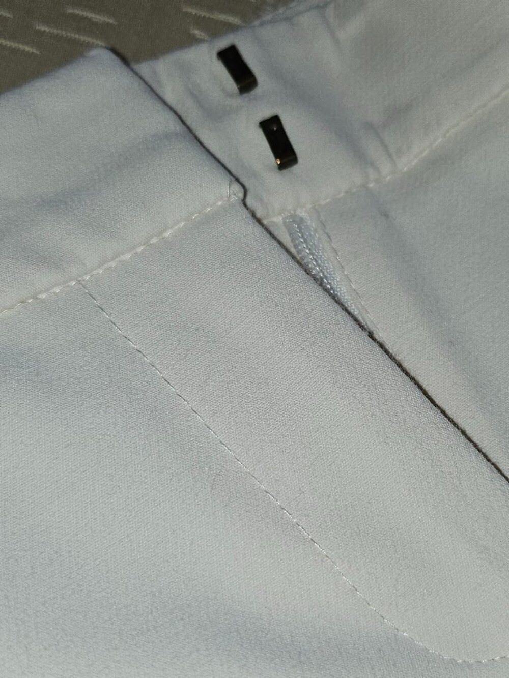 WHBM WHITE SLIM ANKLE PANTS SIZE 0P - Picture 7 of 14